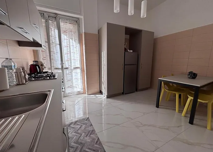 A Due Passi Dal Mare * Salerno