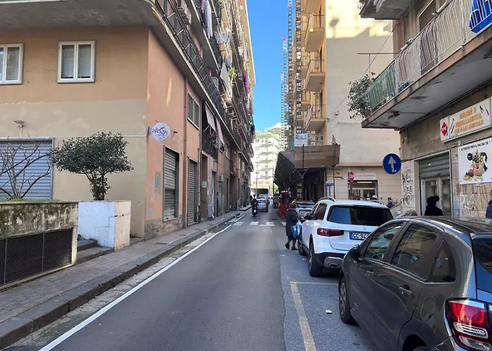 A Due Passi Dal Mare * Salerno