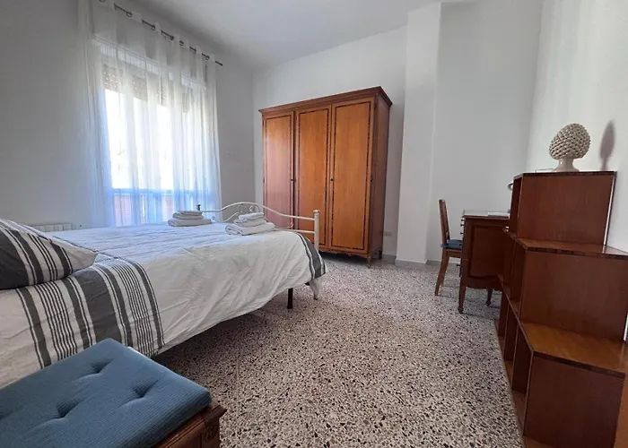 A Due Passi Dal Mare * Салерно